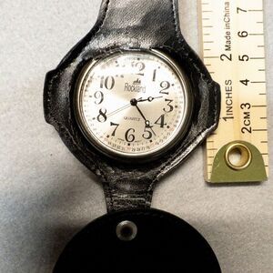 Vintage Rockland Pocket Watch With‎ Leather Case